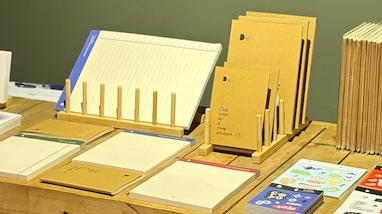 دفترها و زندگی روزمره.